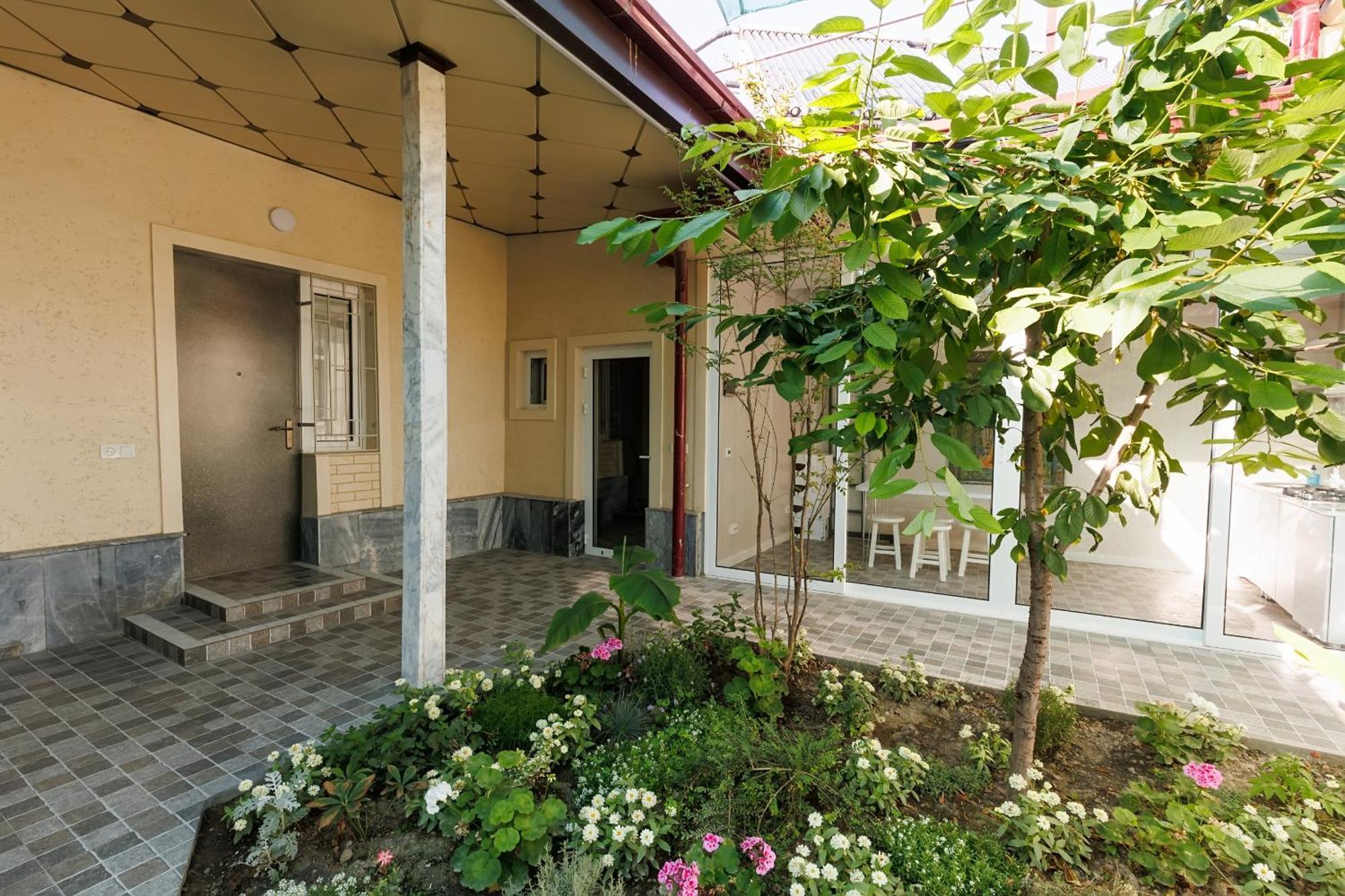 Ташкентский Дворик Tashkent Exterior foto